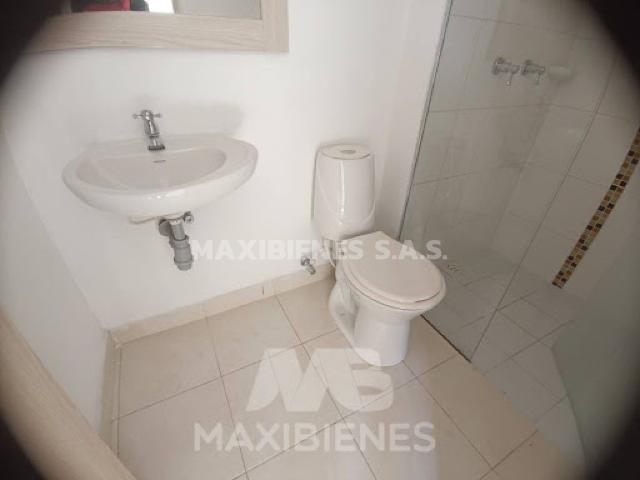 apartment en arriendo CR 84A 39 43 APTO 1810 TORRE 1 PORTON DEL NORTE