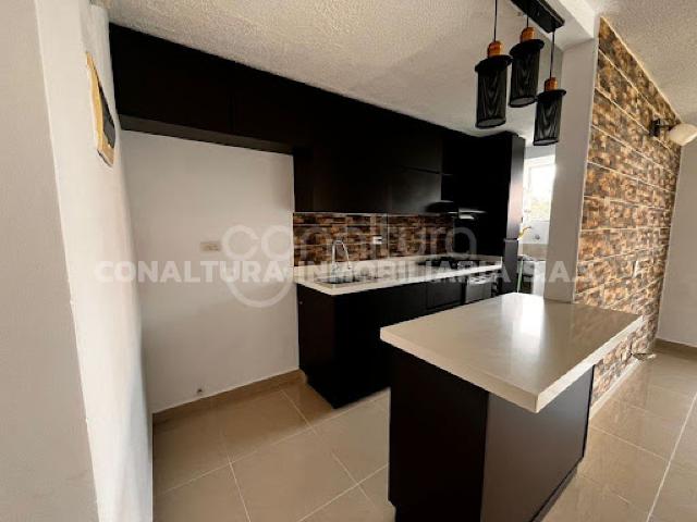apartment en arriendo CR 84B 4 G 75 URB colinas de los bernal AP 921