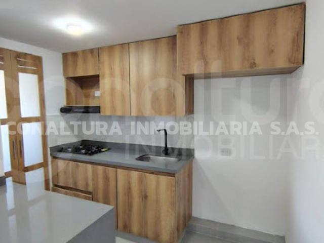 apartment en arriendo AV 31 67 55 AP 2503 URB ENTREBOSQUES