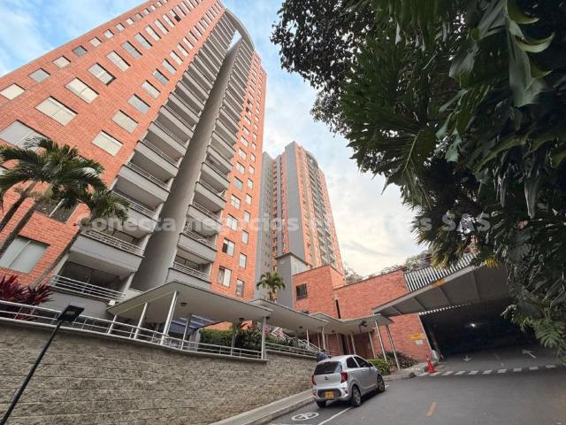apartment en arriendo Poblado