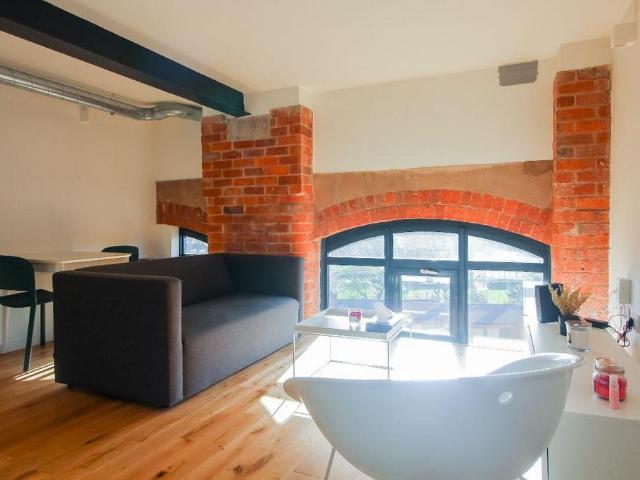 Apartment, Elisabeth Mill, Elisabeth. 1 bed apartment to rent £900 pcm £208 pw