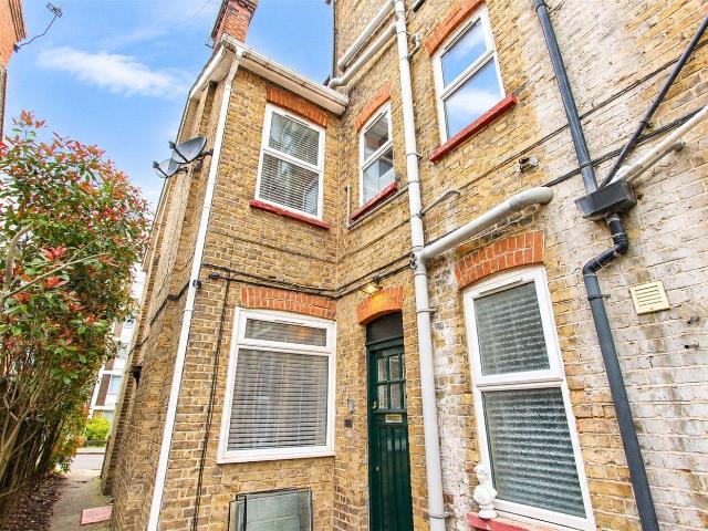 apartment Elm Road Leigh on Sea, Essex