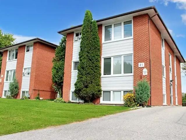 Apartment Elmira ON 105781634