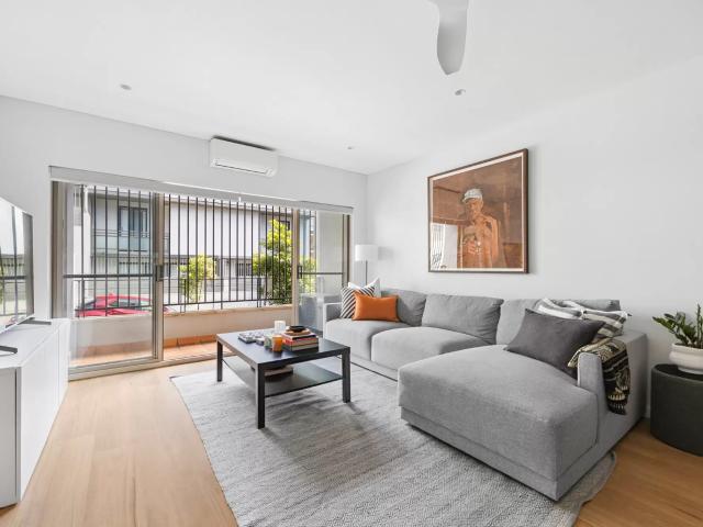 Apartment For Lease 17/67 Cowper Wharf Roadway, Woolloomooloo