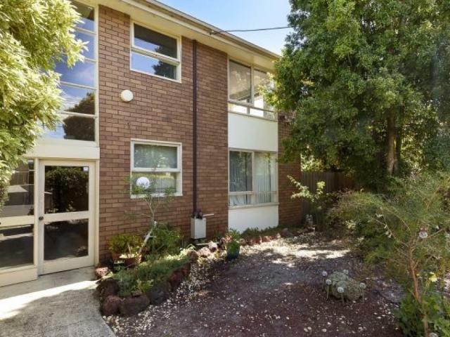 Apartment For Lease 12/13 Tattenham Street, Caulfield East