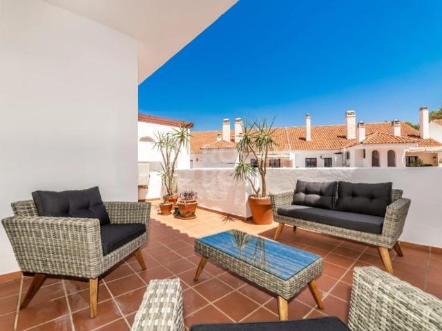 Apartment for long term rent in La Maestranza, Nueva Andalucia