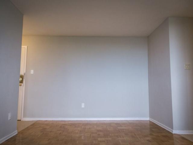 Apartment for rent at 10 Willowridge Road 1 Bedroom Apartment for Rent at 10 Willowridge Rd, Toronto, ON M9R 3Y8 Willowridge Martin Grove