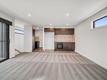 Kinlyside, Yass Valley, Victoria - Balcony