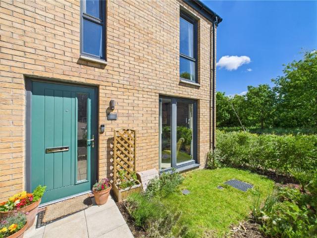 apartment for rent at Cunningham Square, Portobello, Edinburgh, EH15 1BJ, England