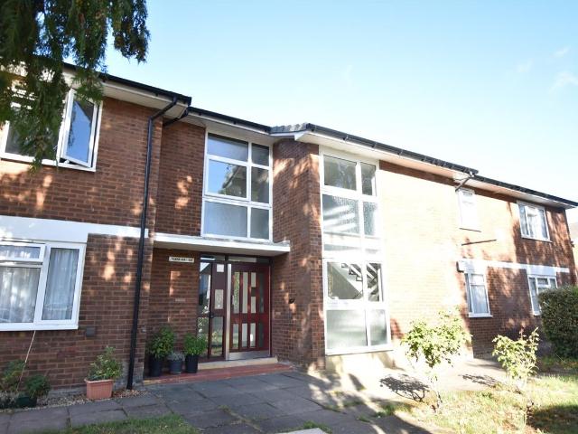 apartment for rent at Anglesea Road, Kingston Upon Thames