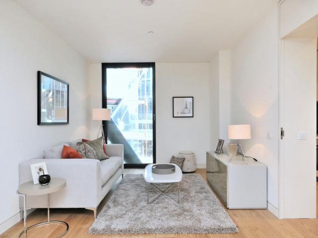 apartment for rent at apartment NEO Bankside, Sumner Street, Southbank, London, SE1