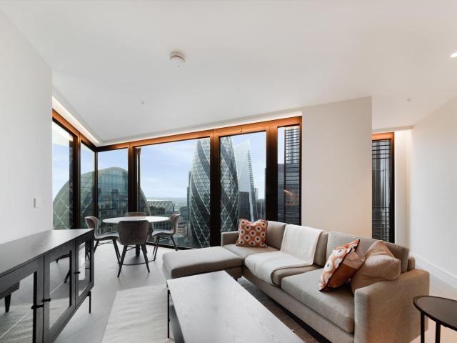 apartment for rent at apartment One Bishopsgate Plaza, 80 Houndsditch, London EC3A