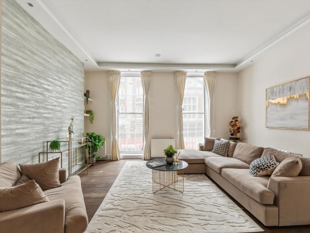 apartment for rent at apartment Baker Street, Marylebone, London NW1