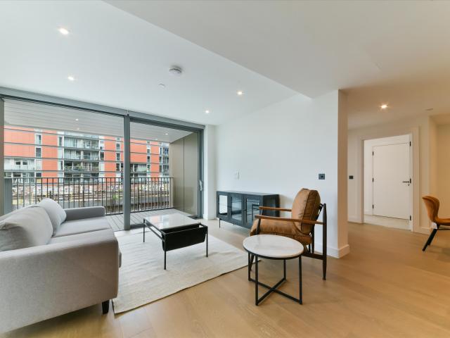 apartment for rent at apartment Bowden House, Prince of Wales Drive, Battersea, SW11