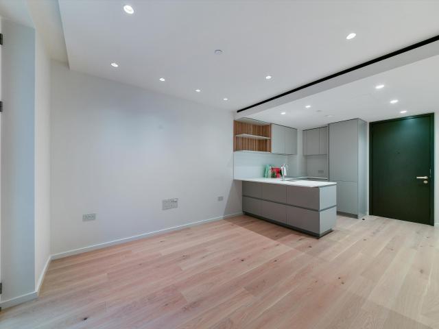 apartment for rent at apartment Cadence, Lewis Cubitt Walk, London, N1C