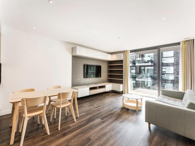 apartment for rent at apartment Canter Way, London E1