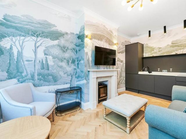 apartment for rent at apartment Kings Road, London SW3