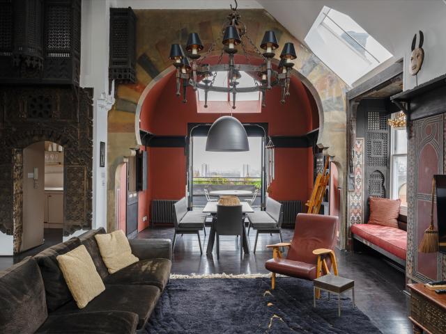 apartment for rent at apartment Lyndhurst Road, Hampstead, NW3