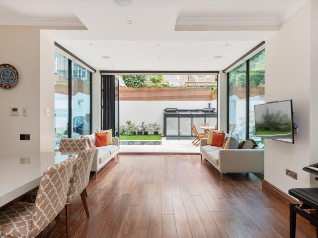 apartment for rent at apartment Lanark Road, London, W9
