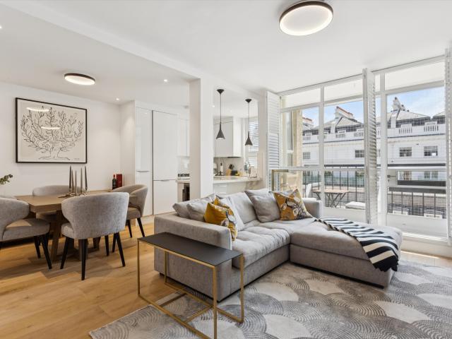 apartment for rent at apartment Lancaster Gate, London W2