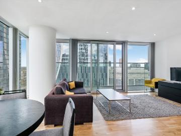 apartment for rent at apartment Landmark East Tower, Marsh Wall, Nr Canary Wharf, London, E14