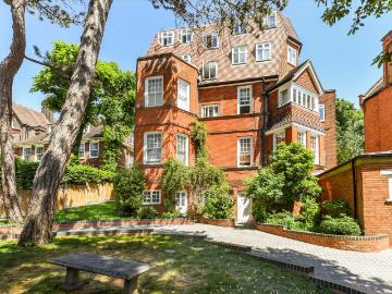 apartment for rent at apartment Langland Gardens, London NW3