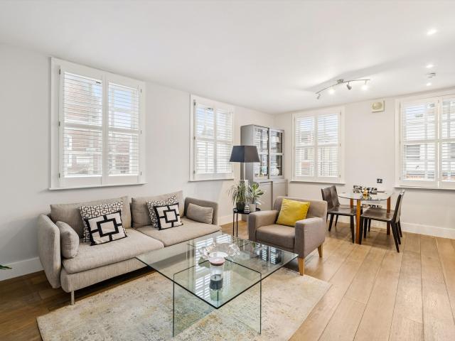 apartment for rent at apartment Longmoore Street, London SW1V
