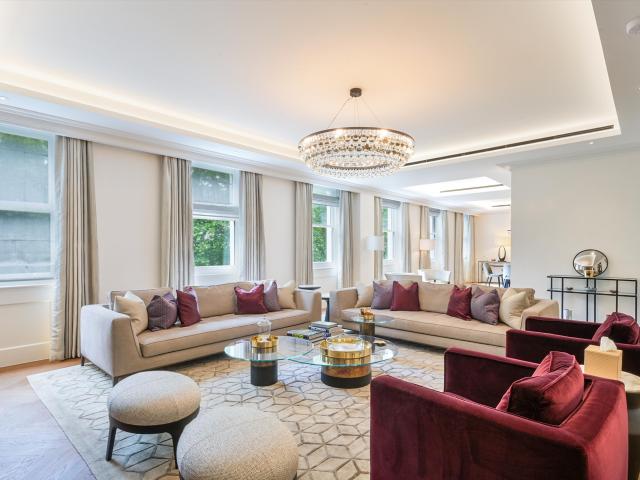apartment for rent at apartment Lowndes Square, London SW1X