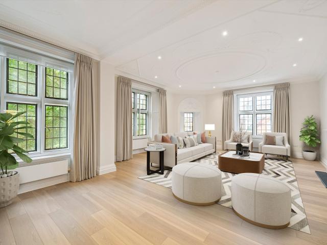 apartment for rent at apartment Lower Sloane Street, London SW1W