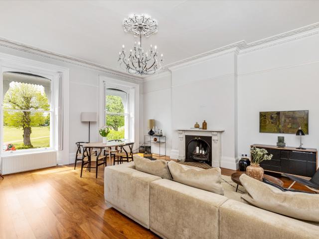 apartment for rent at apartment Portland Terrace, The Green, Richmond TW9