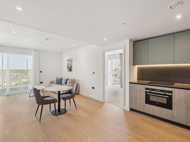 apartment for rent at apartment Potters Road, London SW6