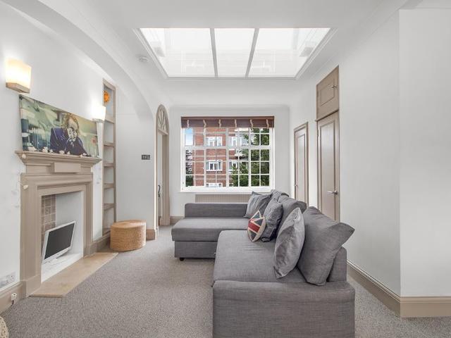 apartment for rent at apartment Rosemoor Street, London SW3