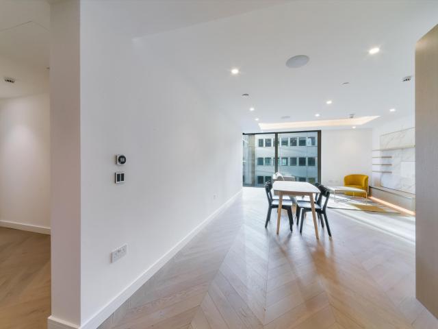 apartment for rent at apartment The Haydon, Minories, London, EC3N