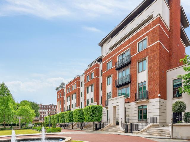 apartment for rent at apartment Thornwood Gardens, Kensington, London, W8