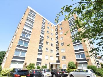 apartment for rent at Grove Road, Surbiton