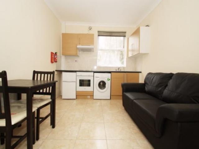 apartment for rent at Kimberley Gardens, Haringey
