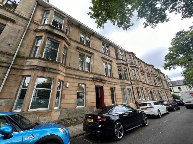 apartment for rent at Holyrood Quadrant, North Kelvinside, Glasgow, G20 6HH, England