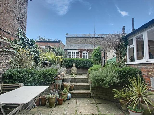 apartment for rent at High Street, Berkhamsted