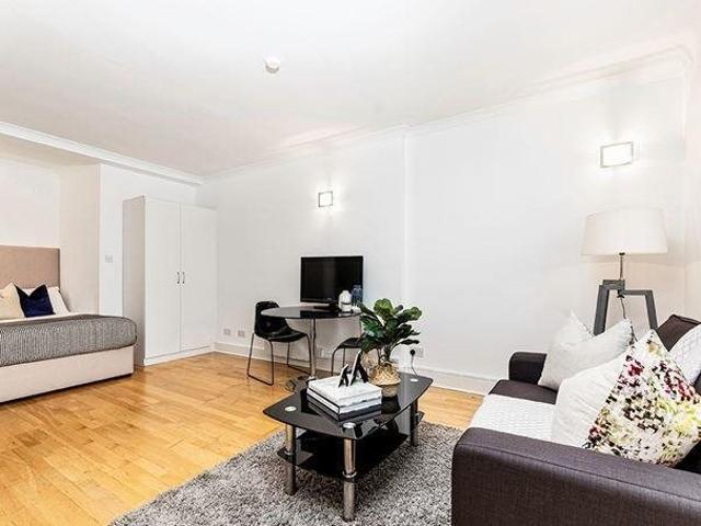 apartment for rent at Hill Street, London, W1J, United Kingdom
