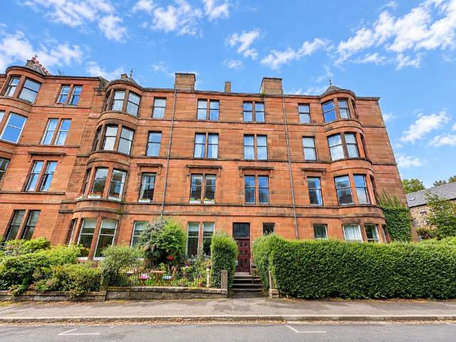 apartment for rent at Lothian Gardens, North Kelvinside, Glasgow, G20 6BN, England