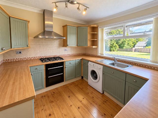 apartment for rent at Lenzie Avenue, Livingston, West Lothian, EH54 8NU, England