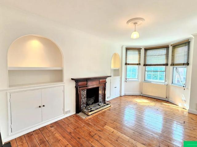 apartment for rent at Manor Court N2, United_kingdom