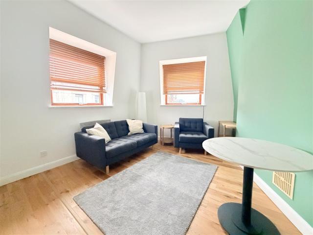 apartment for rent at New Briggate, Leeds, LS2 8JD