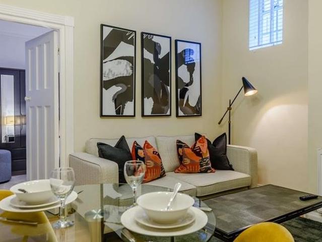apartment for rent at Strathmore Court, Park Road, London, Greater London NW8 7HY, England