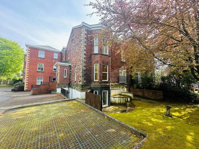 apartment for rent at Prestbury Road, Macclesfield, SK10