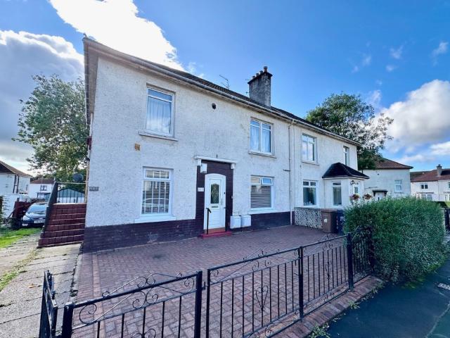 apartment for rent at Rampart Avenue, Knightswood, Glasgow, G13 3HY, England