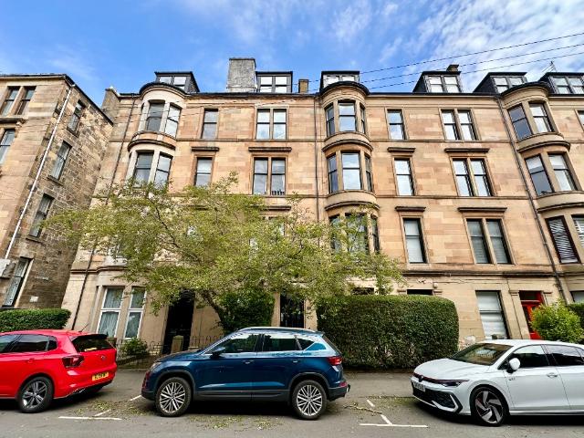 apartment for rent at Ruthven Street, Hillhead, Glasgow, G12 9BT, England