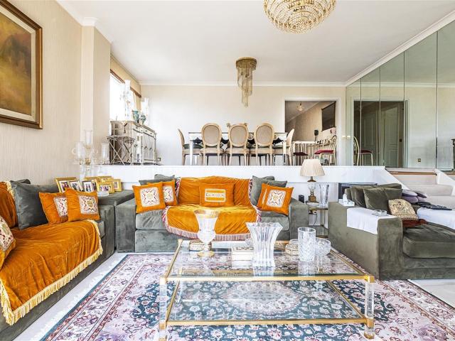 apartment for rent at THE WATER GARDENS, London, W2, United Kingdom