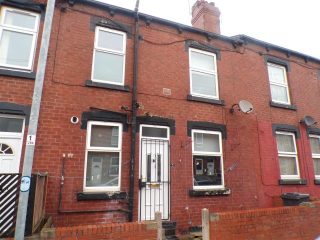 apartment for rent at Tilbury Parade, Leeds, LS11 0BR