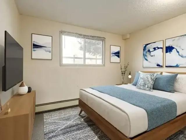 Apartment For Rent Brooks AB 1005 ES104971567